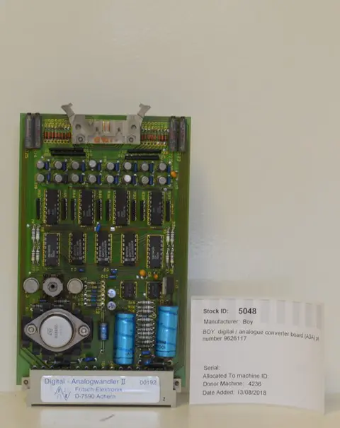 BOY  digital / analogue converter board (A3A) pt number 9626117